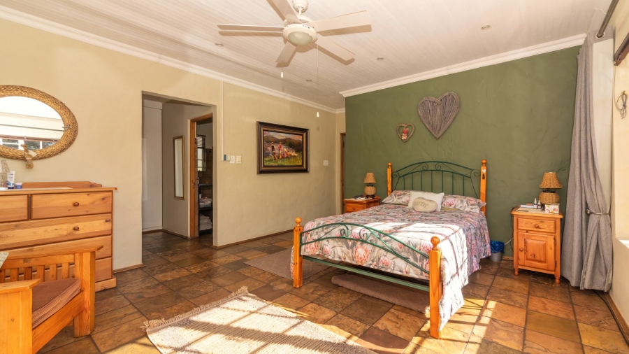 4 Bedroom Property for Sale in Kroonstad Rural Free State